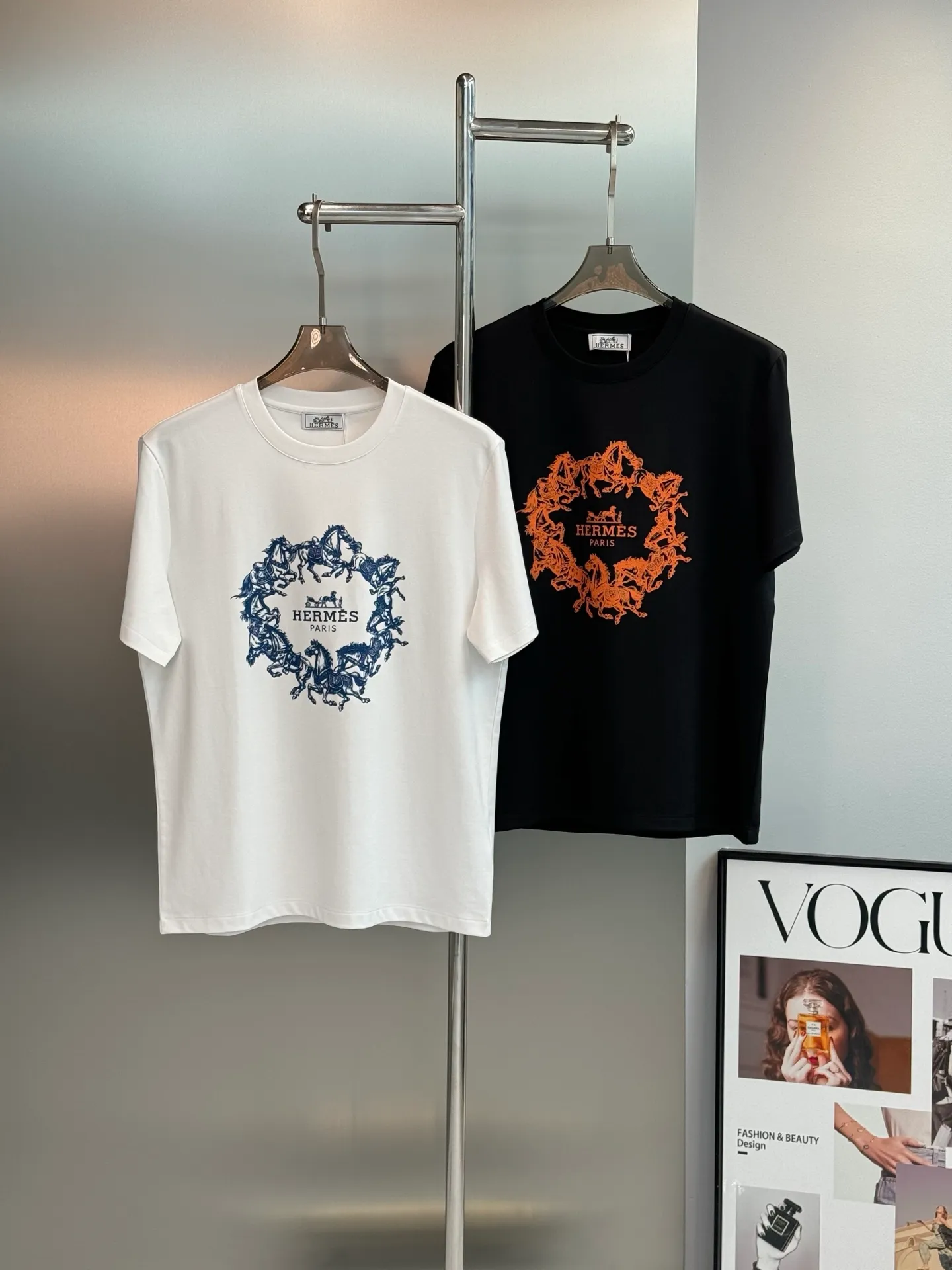 ⚜️Hermes New Arrival T. ， Breathable。 LOGO， ， ， 。 、 ， 、 ， 。Sizes：S-XXL ❗️（175/140 L）